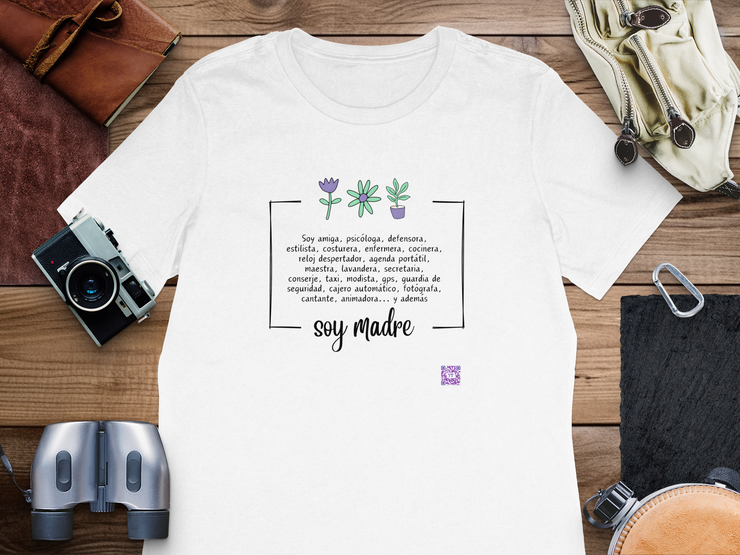 Soy Madre - Mother's Day - Mom's Special Day - Women's Relaxed T-Shirt