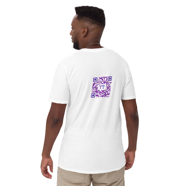 I need coffee to focus Unisex T-Shirt