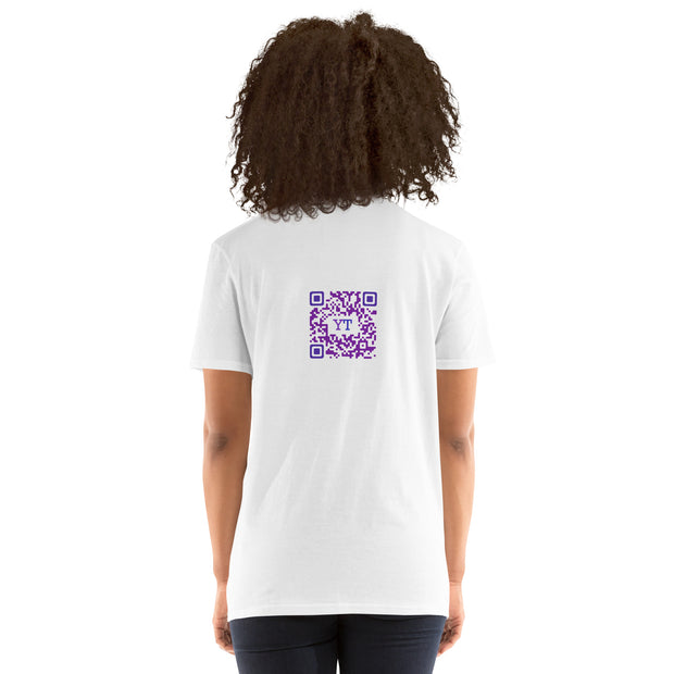 I need coffee to focus Unisex T-Shirt